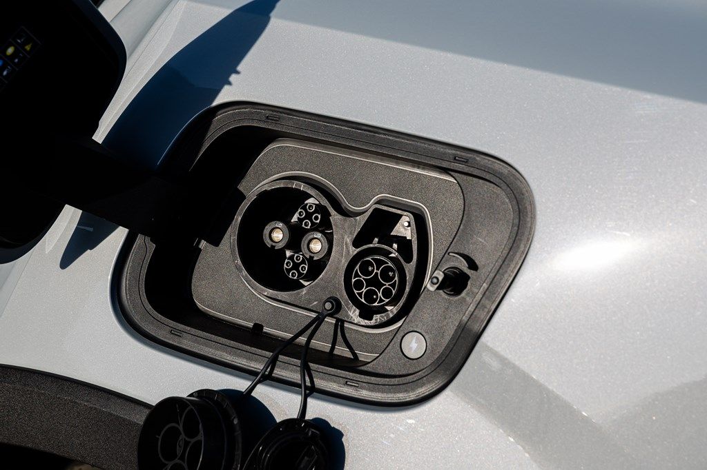 ボルボ「EX30 Cross Country」（写真：三木 宏章）