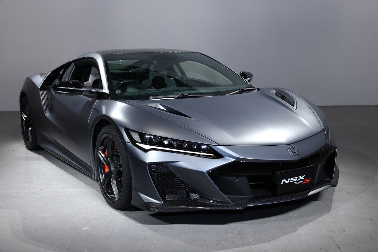 世界限定350台、日本では限定30台で販売されるホンダ「NSX タイプS」（撮影：尾形文繁）