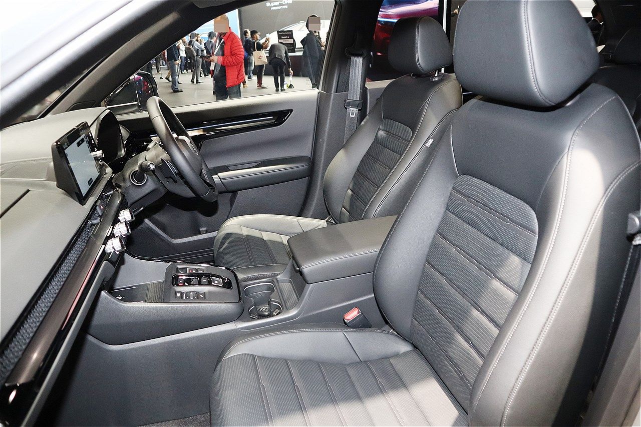 ジャパンモビリティショー2025に展示されたホンダの新型「CR-V e:HEV」（筆者撮影）