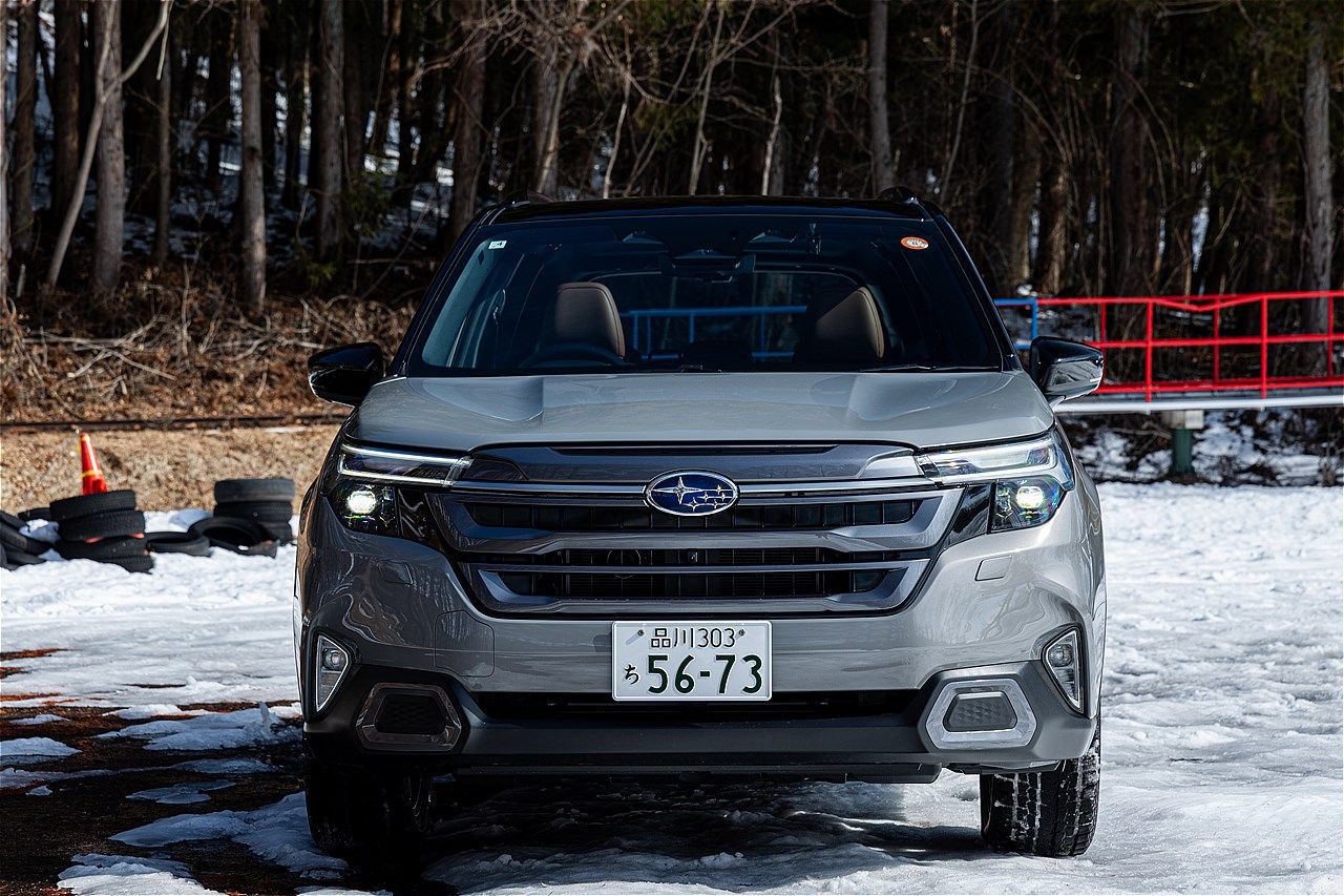 スバル「フォレスター」雪上試乗会の様子（写真：三木 宏章）
