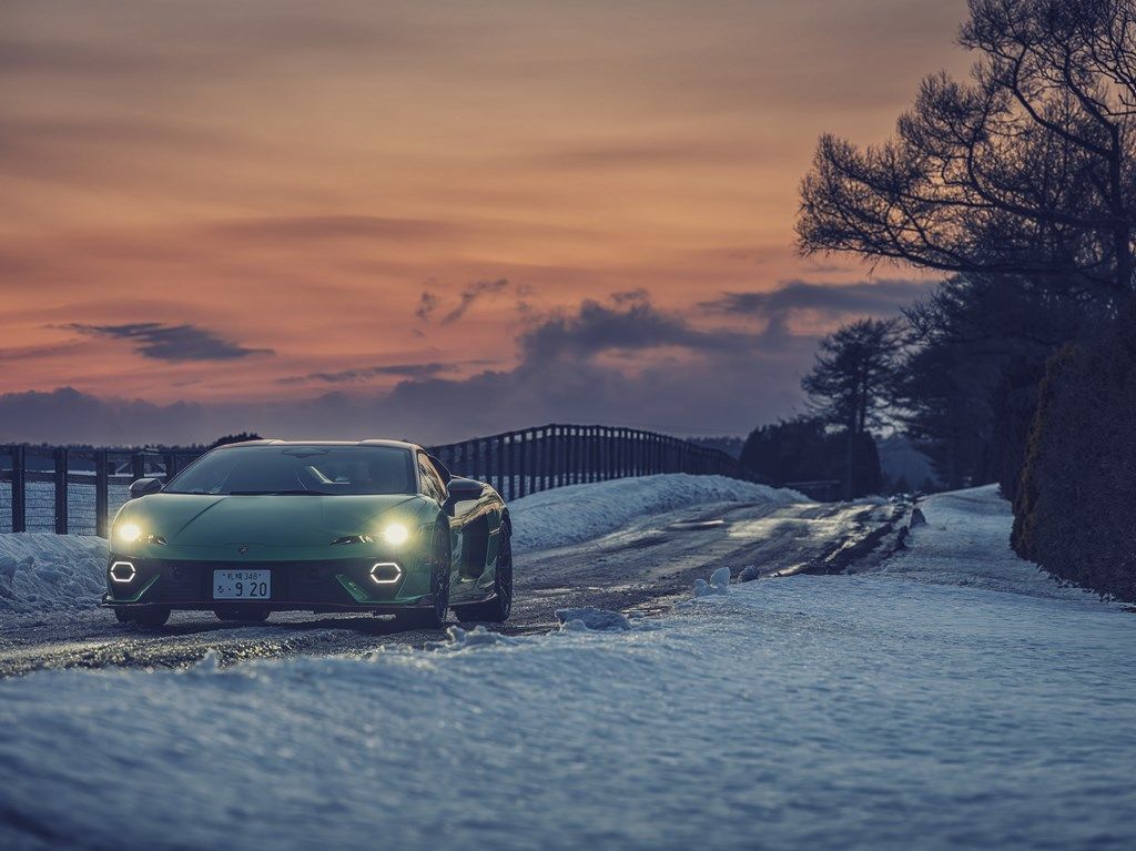 北海道で開催されたランボルギーニ「テメラリオ」「ウルスSE」試乗会の様子（写真：Lamborghini）