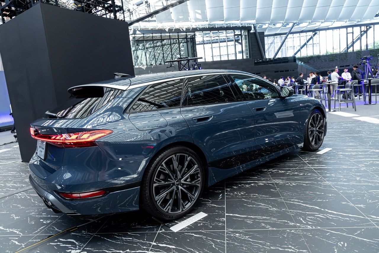 アウディ「A6 e-tron」シリーズおよび発表会の様子（写真：三木 宏章）