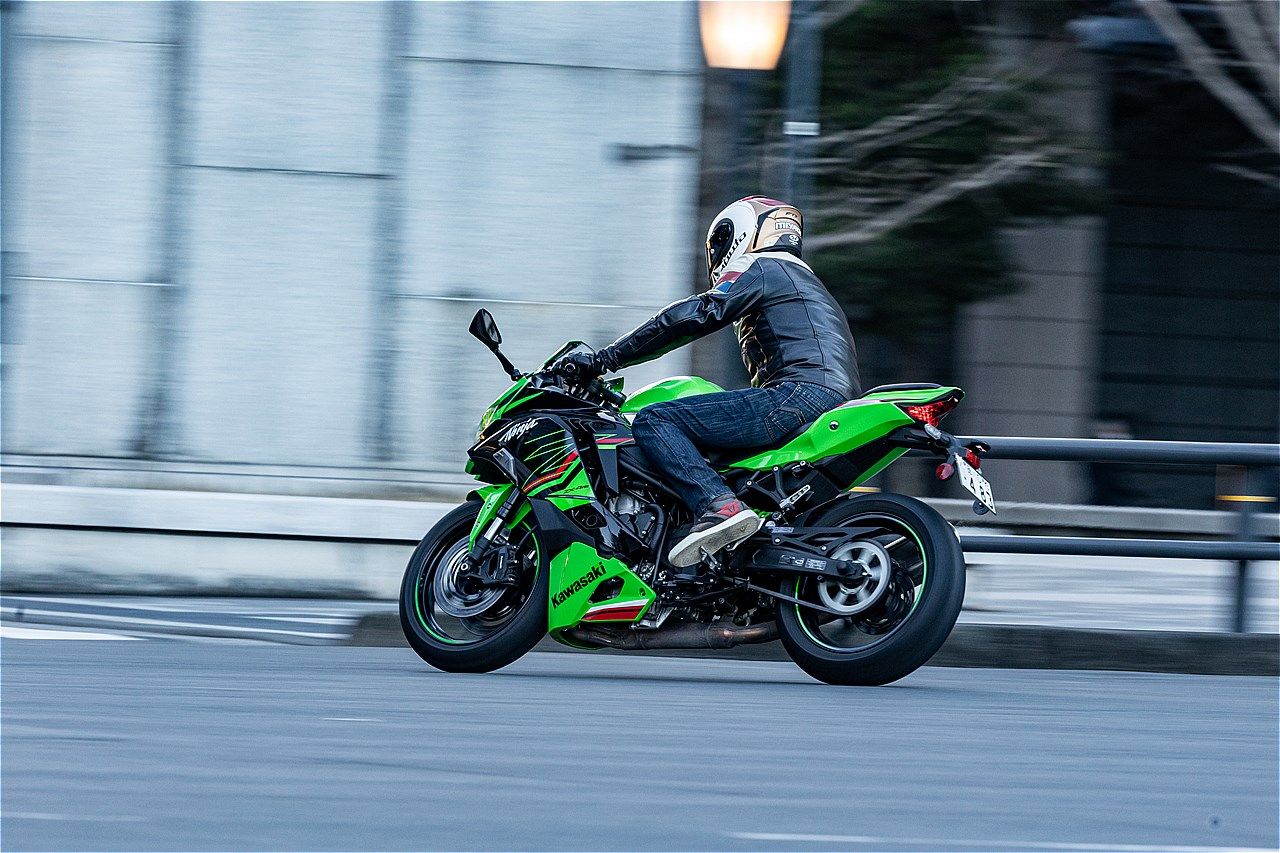 カワサキモータースジャパンのスーパースポーツモデル「Ninja ZX-4RR KRT EDTION」（写真：三木宏章）