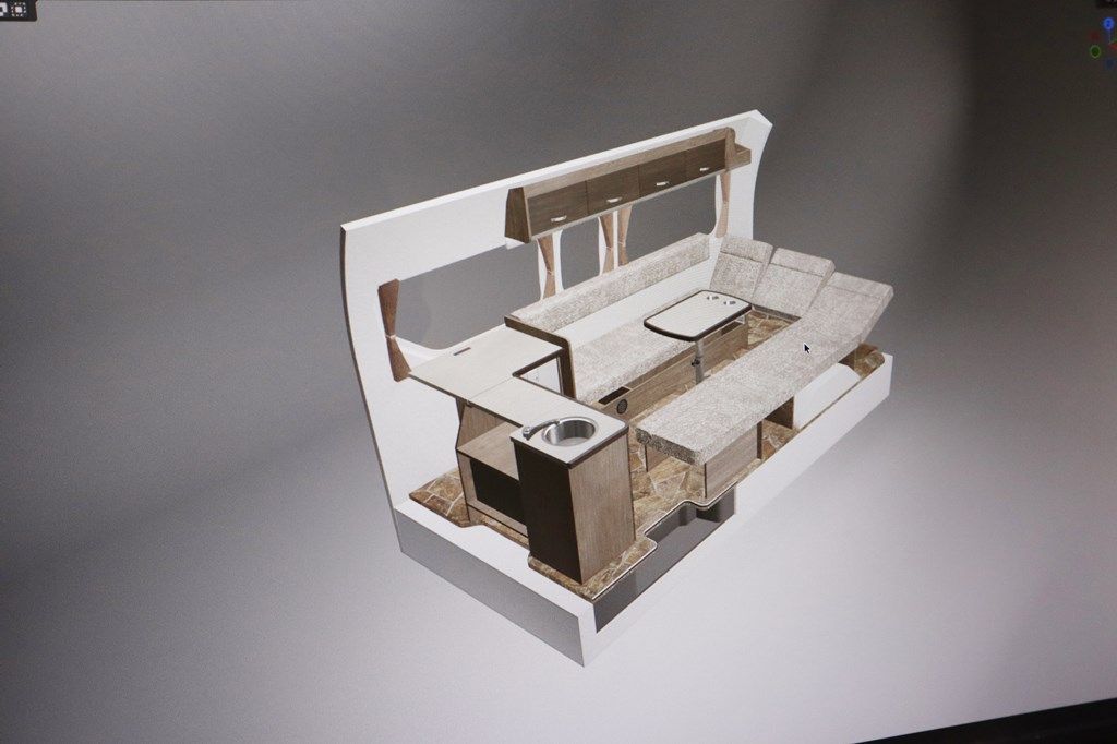 新型キャンピングカー「レクビィ プラスリビン」の3Dシミュレーションや選べるフロアの柄など（写真：筆者撮影）