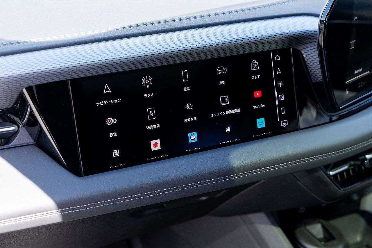 アウディの新型BEV「A6アバントe-tron」（写真：三木 宏章）