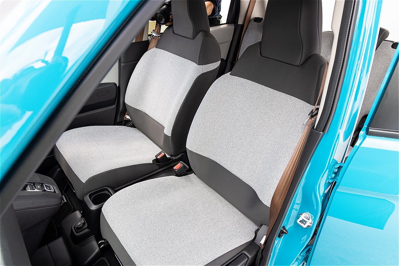ホンダの新型軽乗用EV「N-ONE e:」（写真：三木 宏章）