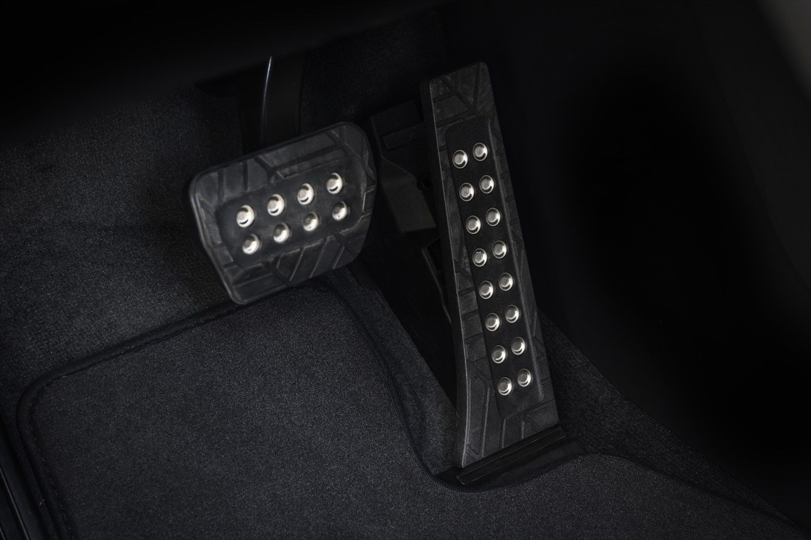 BMW iX3（写真：BMW）