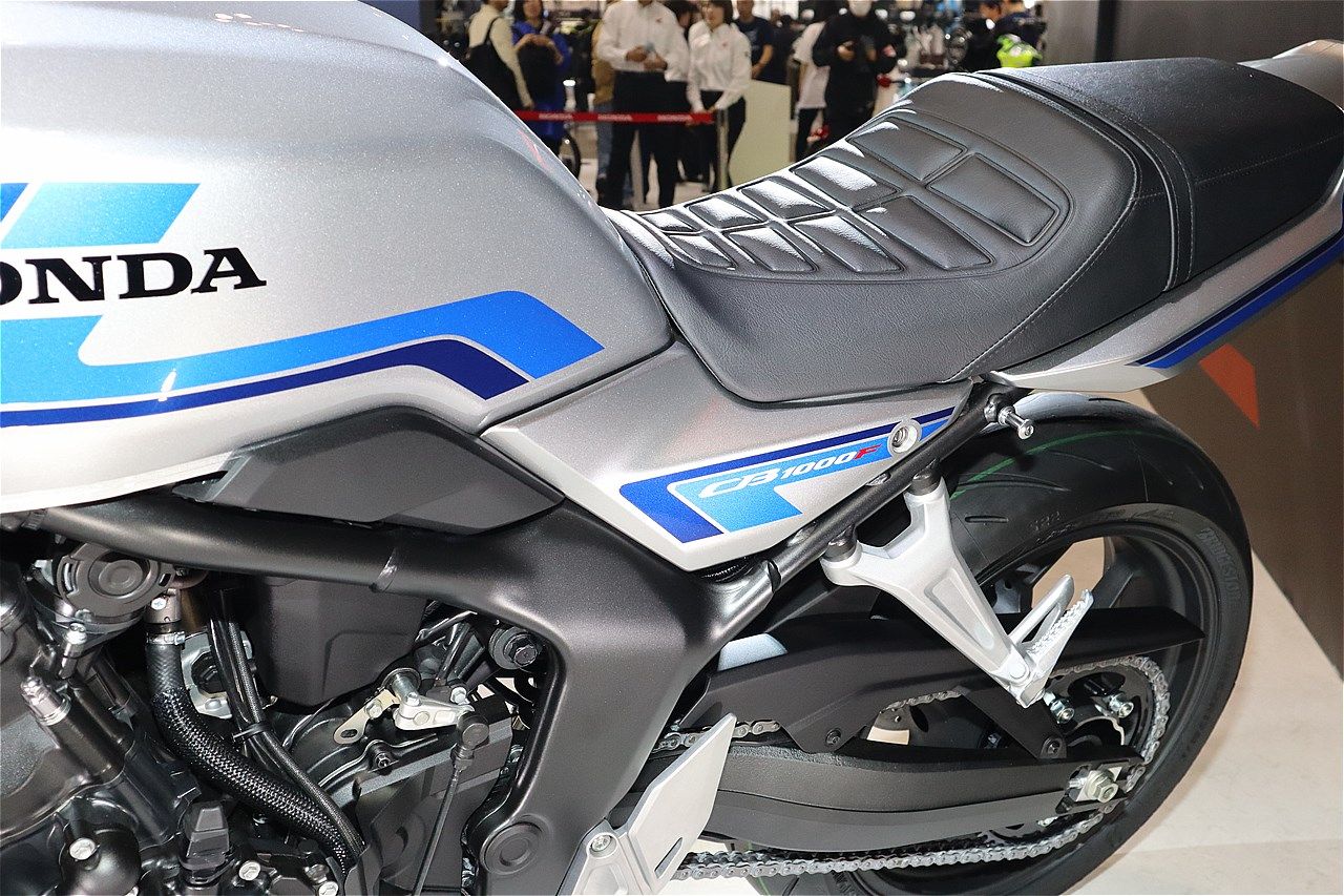 第52回 東京モーターサイクルショーに展示されたホンダ「CB1000Fコンセプト」(筆者撮影）