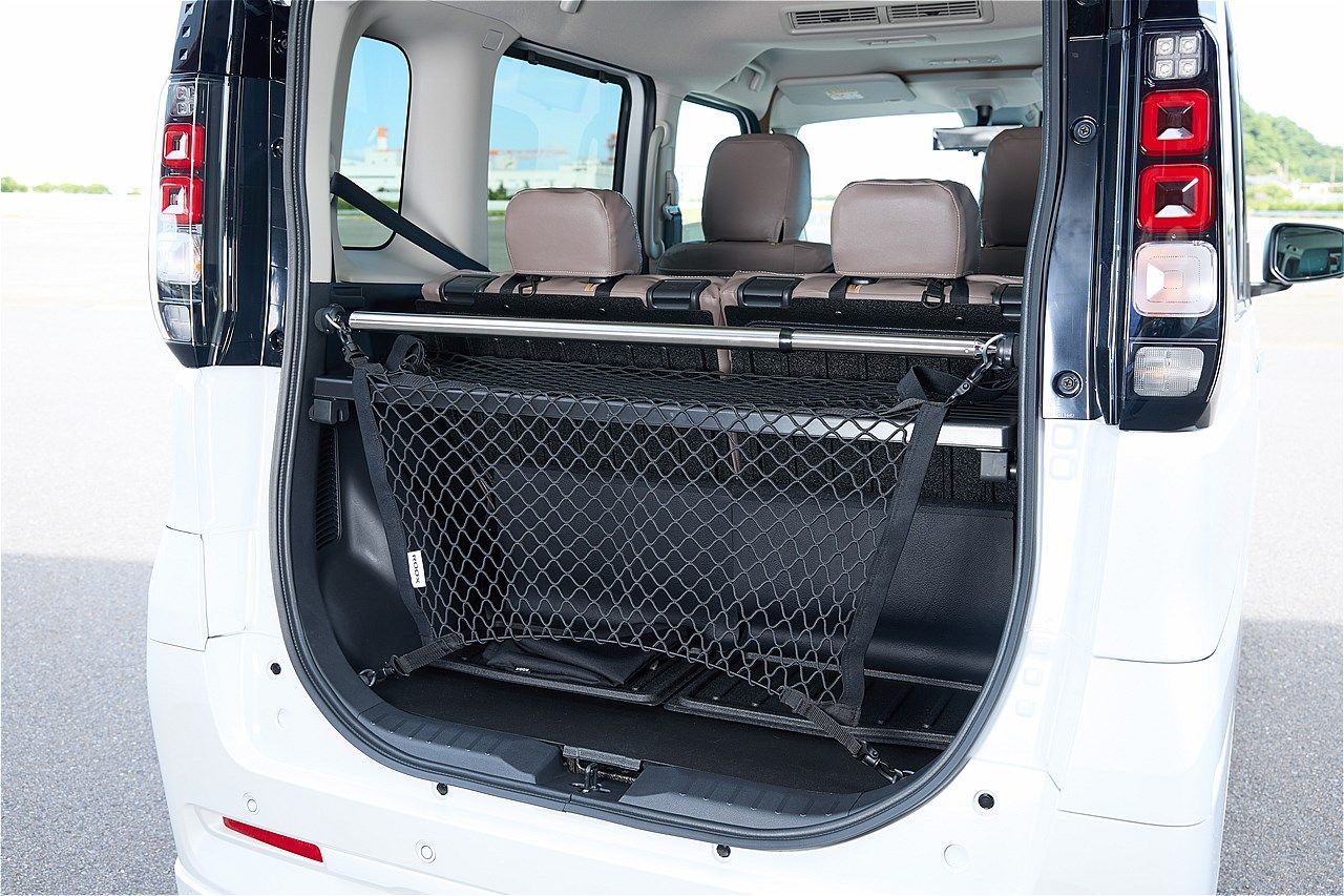 日産の新型軽自動車「ルークス」（写真：日産自動車）