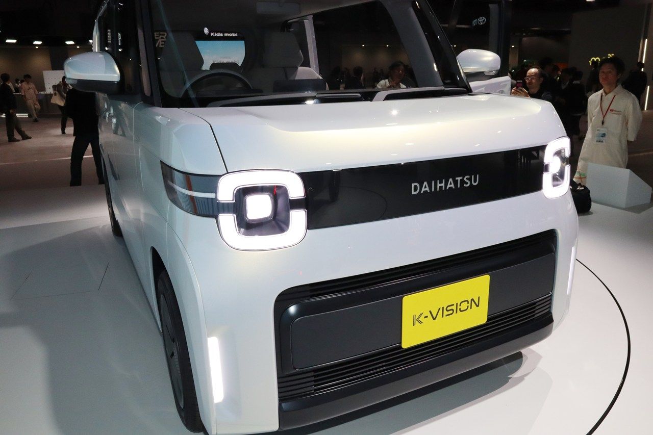 ダイハツ「K-ビジョン」（筆者撮影）