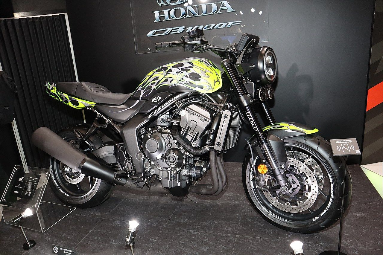 第52回 東京モーターサイクルショーに展示されたホンダ「CB1000Fコンセプト」(筆者撮影）