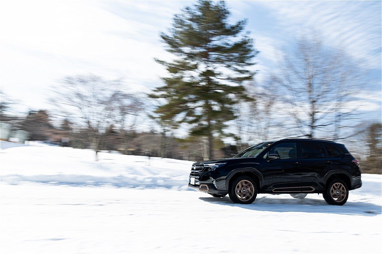スバル「フォレスター」雪上試乗会の様子（写真：三木 宏章）