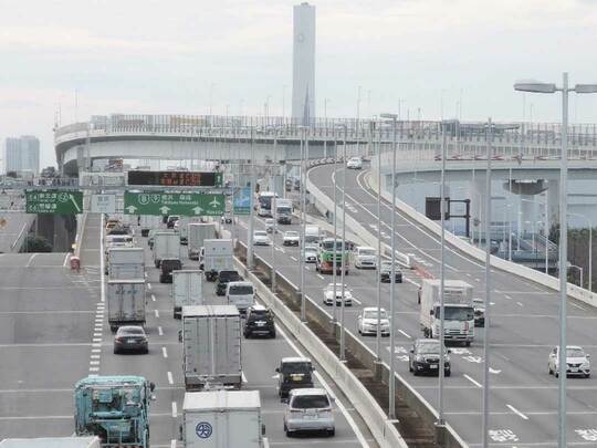 大型車混入率が高い湾岸線