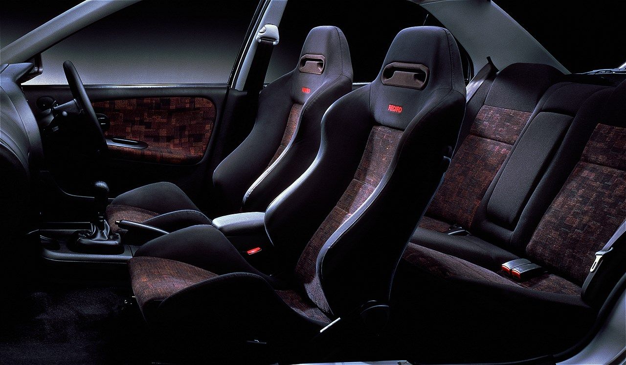 三菱「ランサーエボリューションⅣ」（写真：三菱自動車）