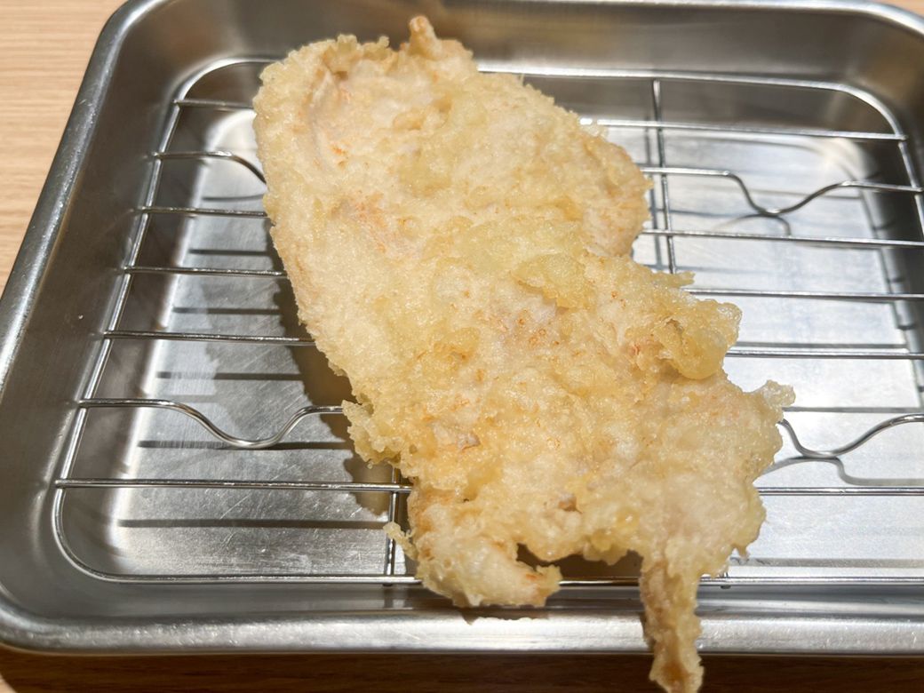 豚を単品で注文する客も多い（著者撮影）
