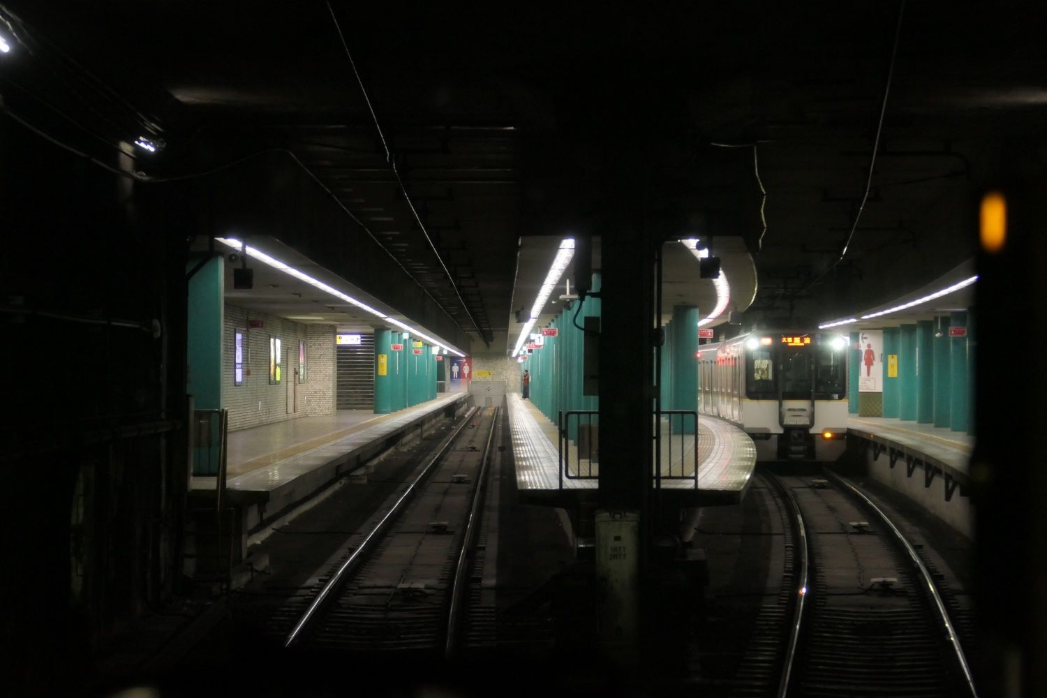 近鉄奈良駅　ホーム