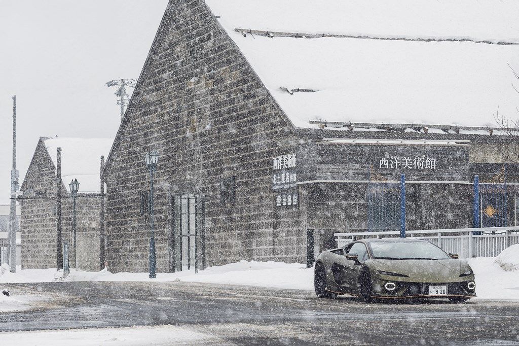 北海道で開催されたランボルギーニ「テメラリオ」「ウルスSE」試乗会の様子（写真：Lamborghini）