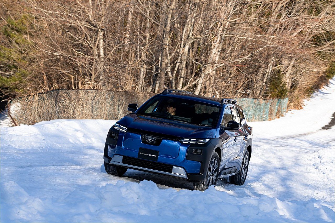 2026年4月上旬に正式発表予定、スバル新型BEV「トレイルシーカー」のプロトタイプ（写真：三木 宏章）