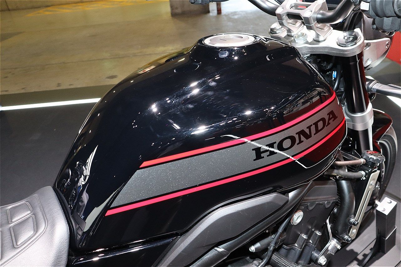 ホンダの新型「CB1000F/SE」（筆者撮影）