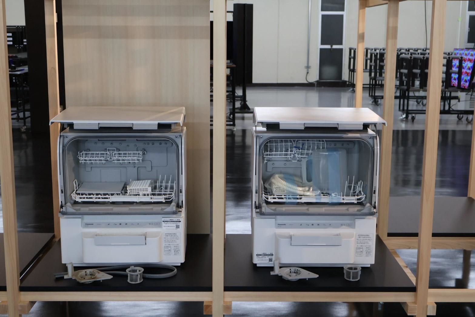 新品と再生品の比較展示（写真：筆者撮影）