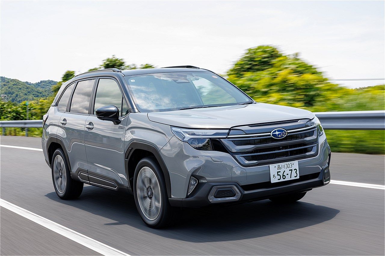 スバル新型「フォレスター Premium EX」（写真：スバル）