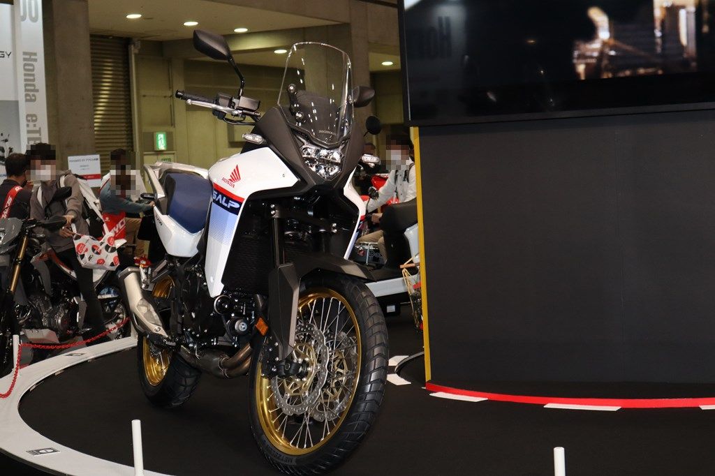 XL750トランザルプの展示車両（筆者撮影）