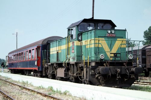 ギリシャとトルコの国境区間は客車1両の列車だった（1998年 筆者撮影）