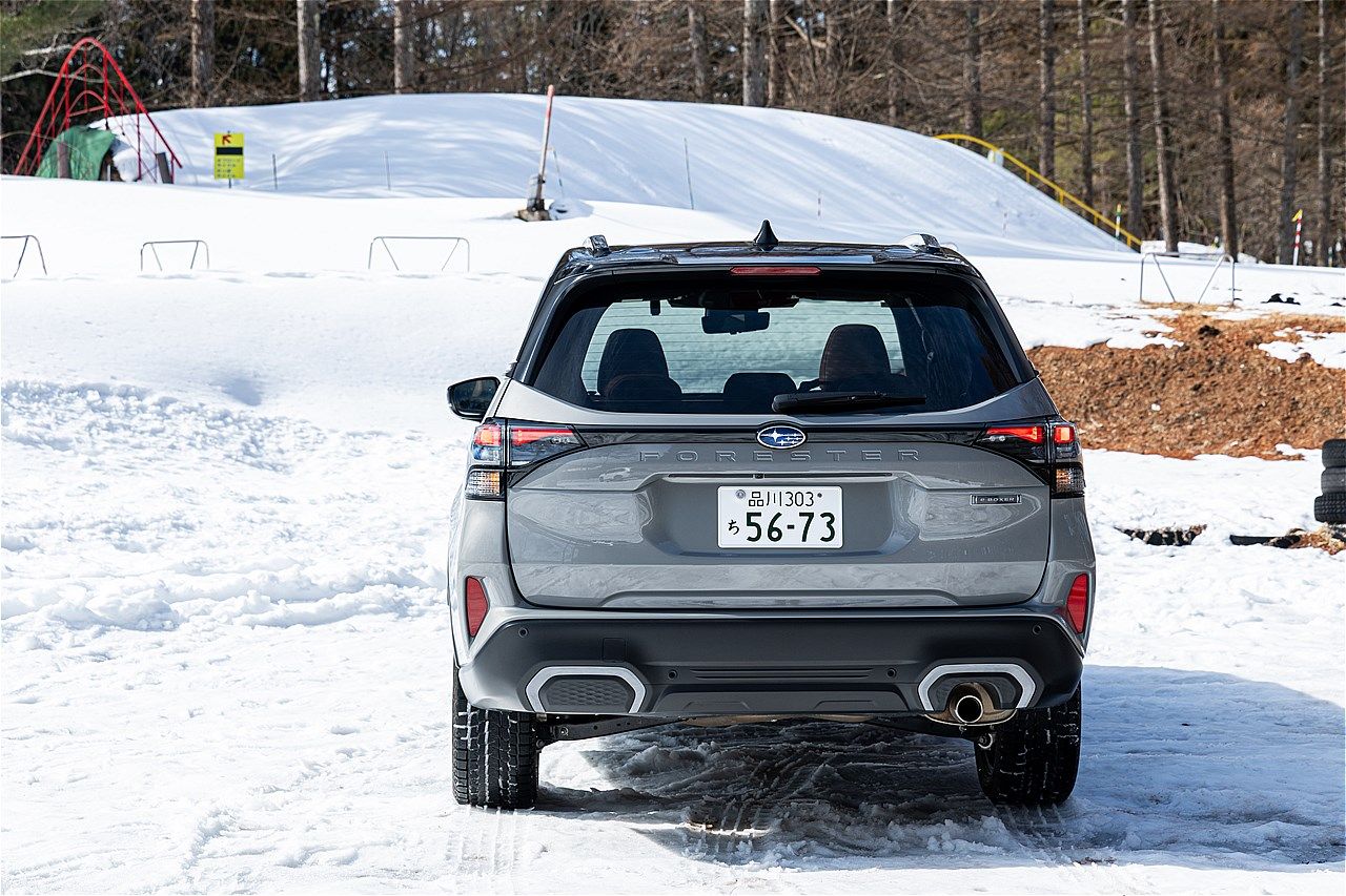 スバル「フォレスター」雪上試乗会の様子（写真：三木 宏章）