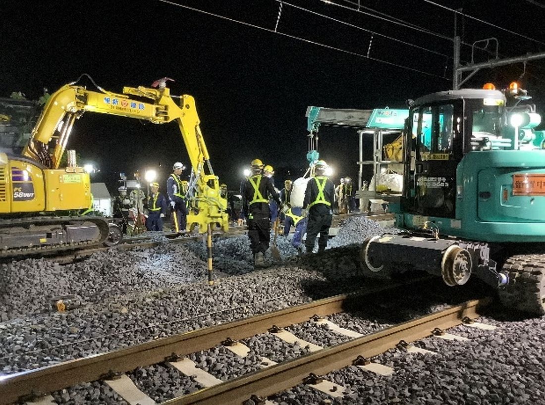 2024年4月の下り線線路切り換え工事の様子（写真：JR東日本大宮支社）