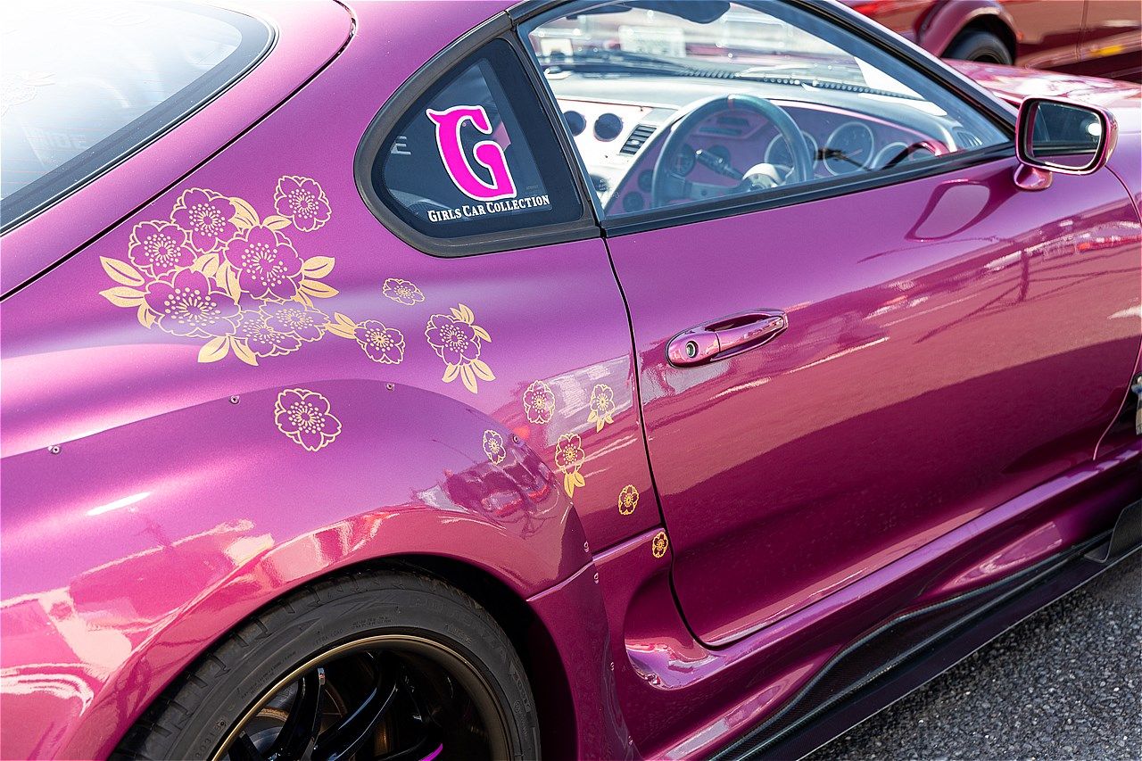 NAOさんの愛車であるA80型スープラ（写真：三木 宏章）