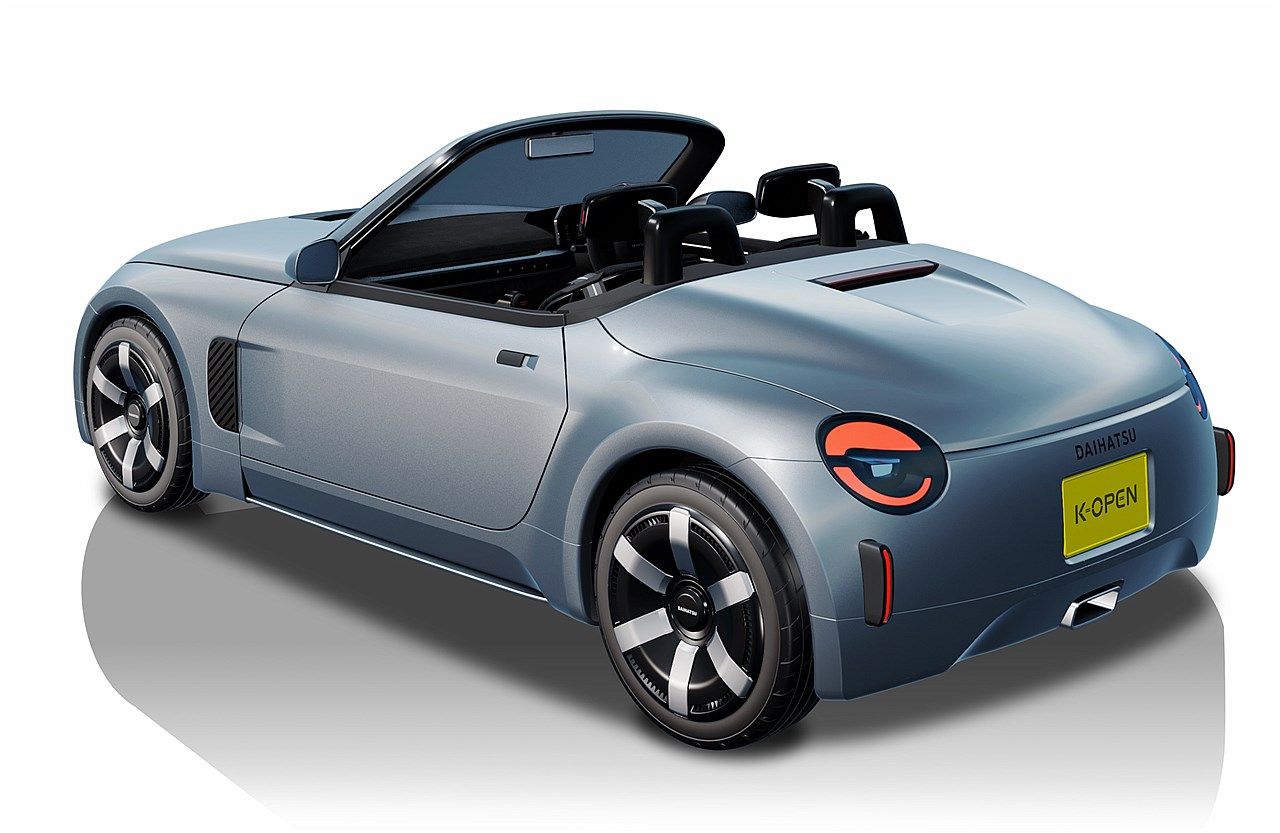 ジャパンモビリティショー2025で公開されたダイハツ「K-OPEN」（写真：ダイハツ工業）