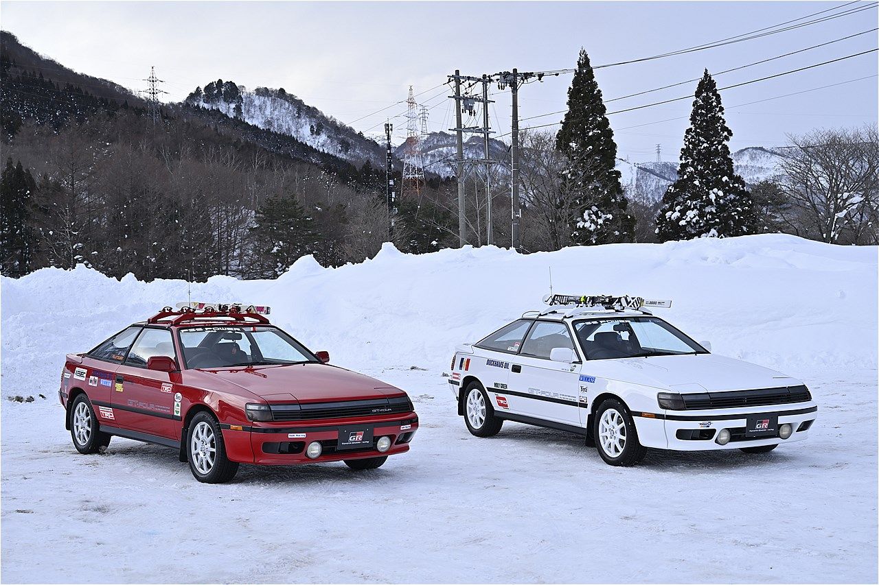 セリカ（写真：トヨタ自動車）