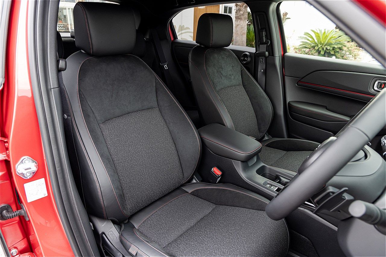 新グレード追加、ホンダ「ヴェゼル e:HEV RS」（写真：三木 宏章）