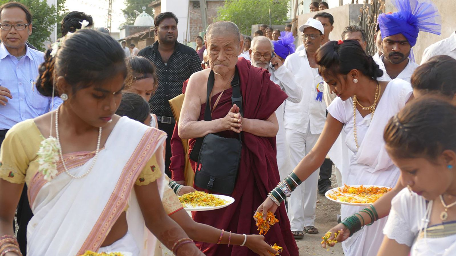 インドで1億5千万人を導く日本人僧侶の人生 | 週刊女性PRIME ...