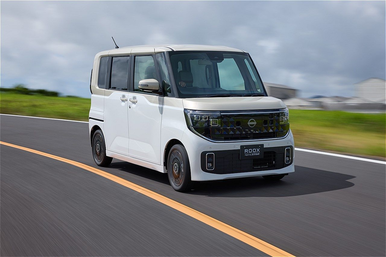 日産の新型軽自動車「ルークス」（写真：日産自動車）