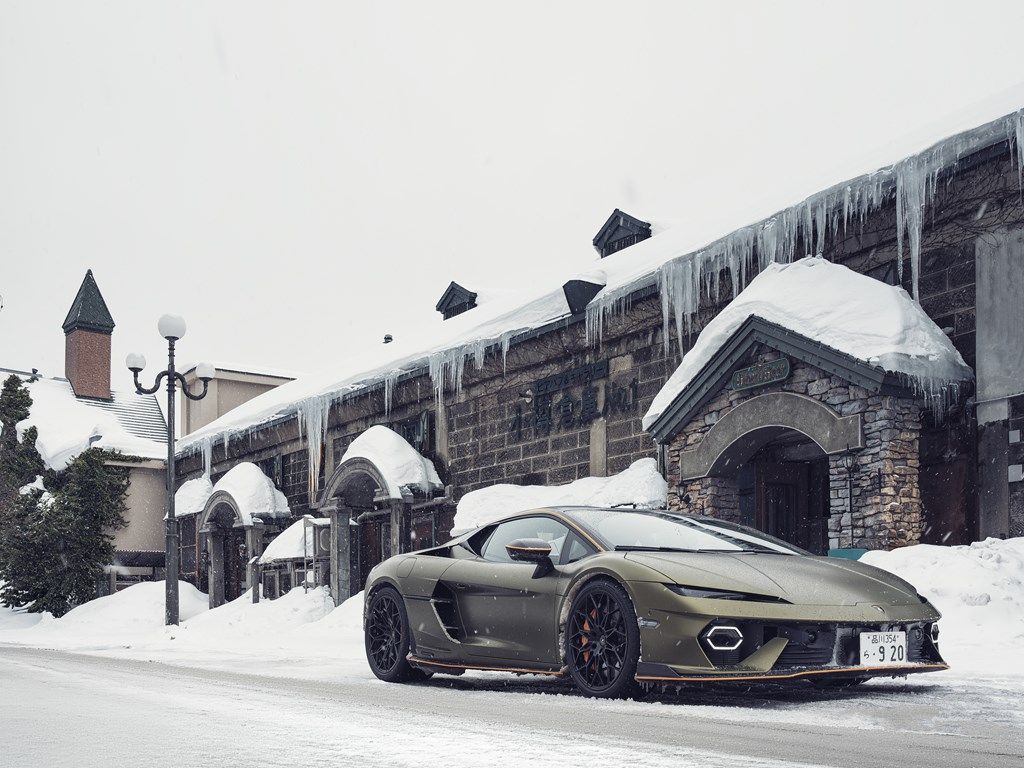 北海道で開催されたランボルギーニ「テメラリオ」「ウルスSE」試乗会の様子（写真：Lamborghini）