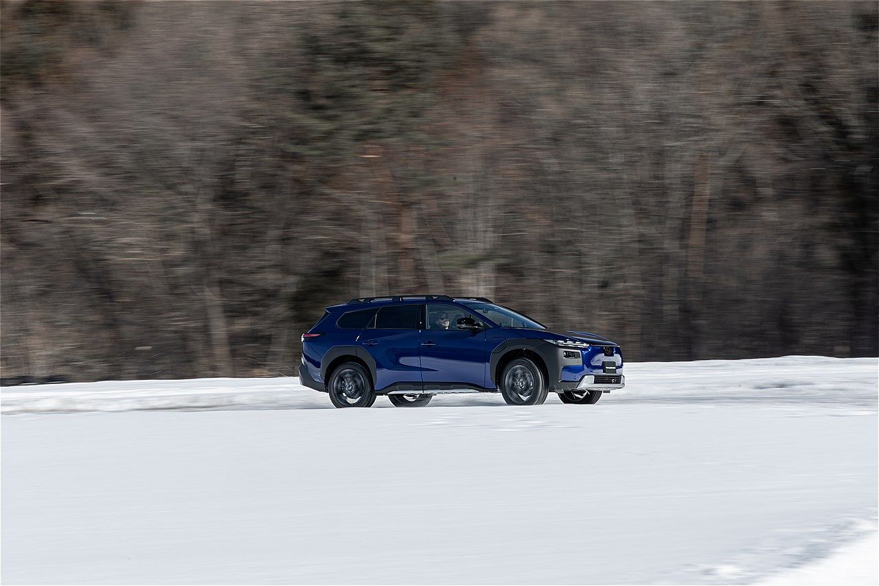 2026年4月上旬に正式発表予定、スバル新型BEV「トレイルシーカー」のプロトタイプ（写真：三木 宏章）