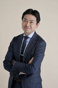 横山 隼也 