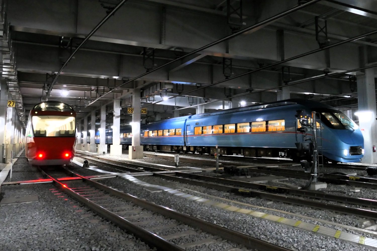 小田急電鉄の喜多見電車基地