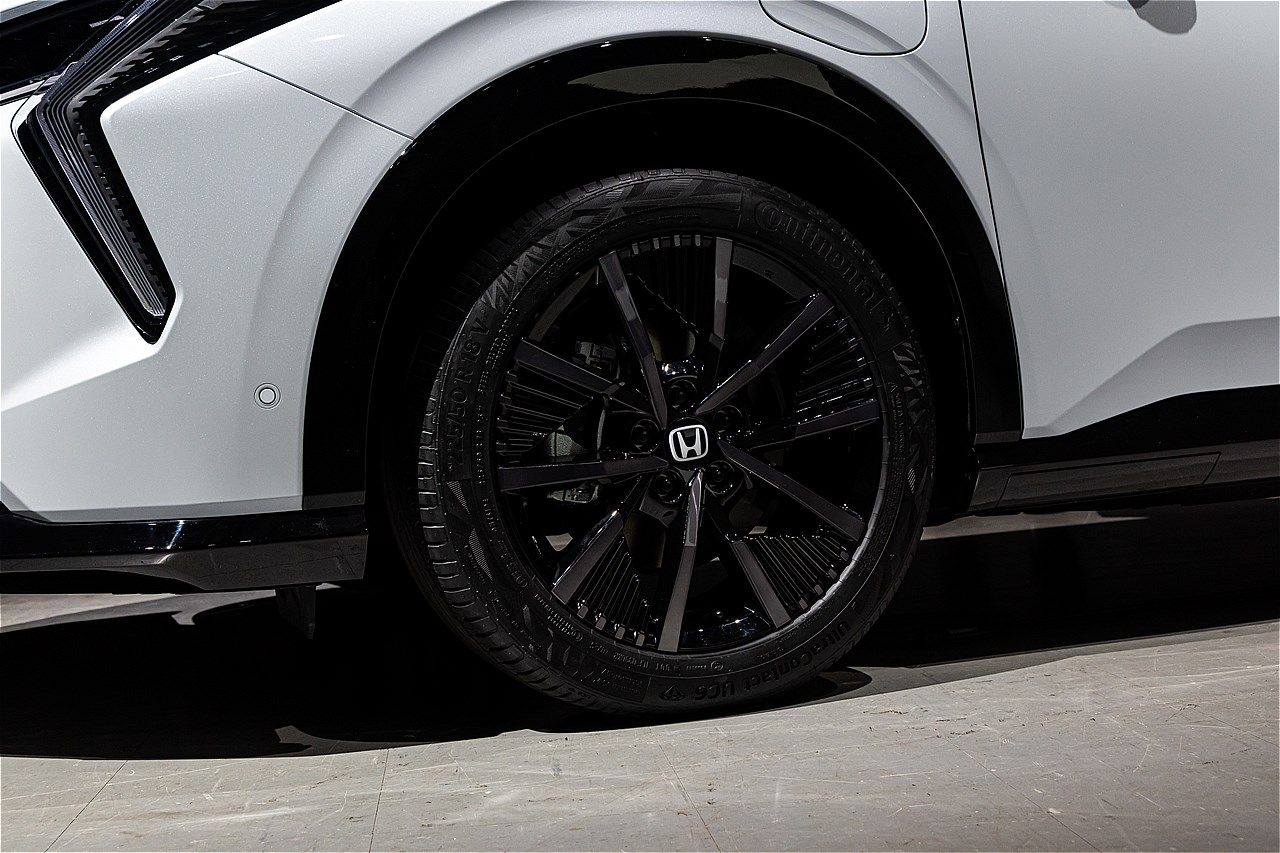 ホンダが2026年春発売を予定している新型BEV「インサイト」（写真：三木 宏章）