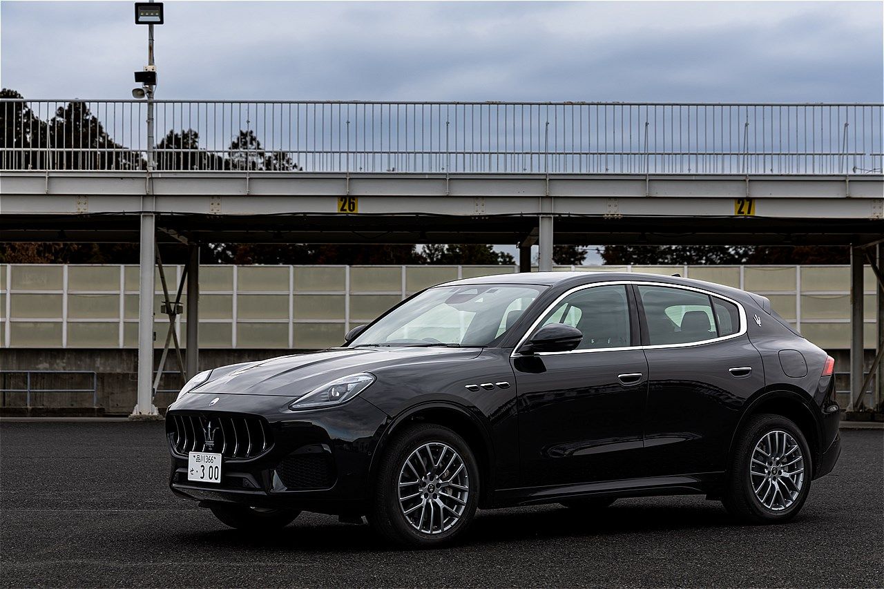 マセラティ「グレカーレ エッセンツァ」（写真：三木 宏章）