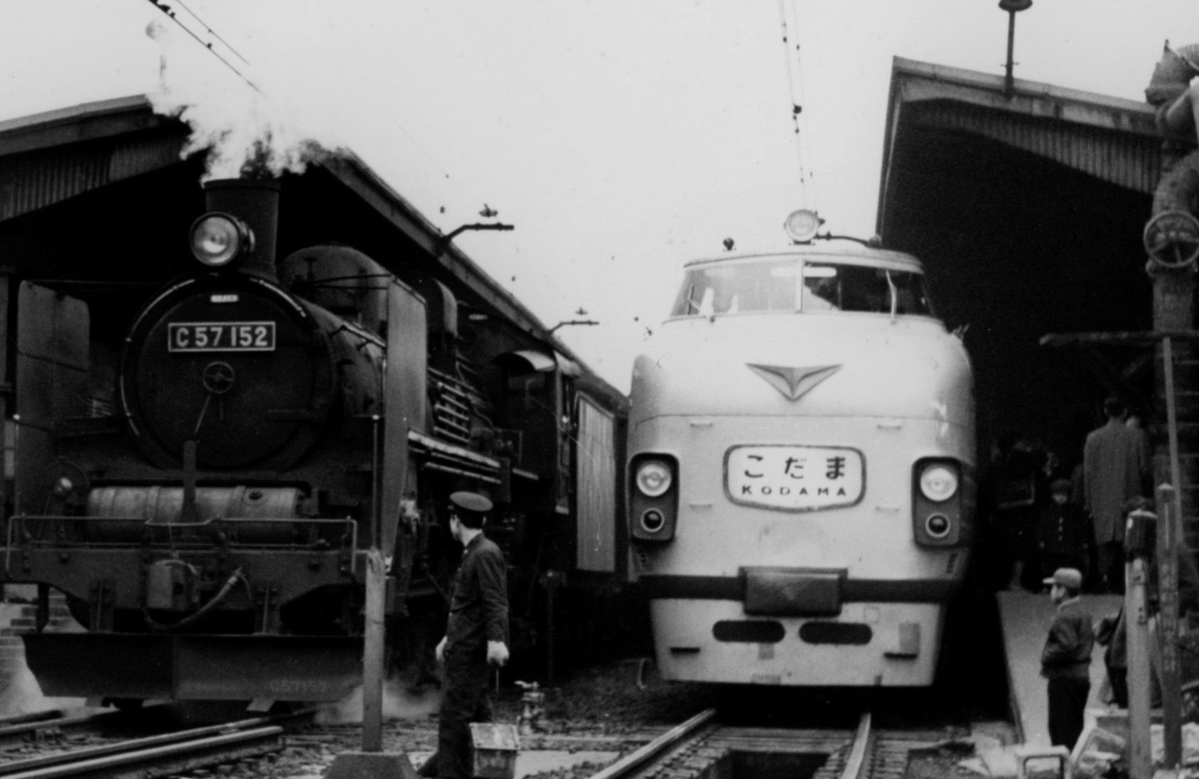 電車特急の始祖、151系の「こだま」（撮影：南正時）