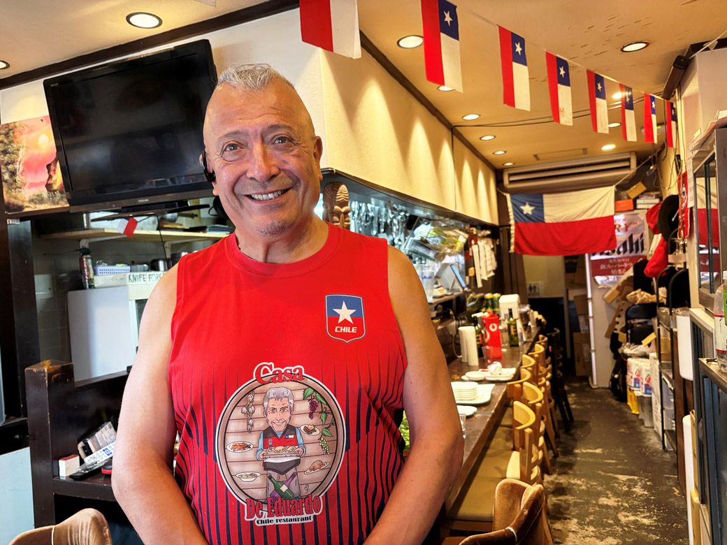 いまや新中野の名物でもある「カサ・デ・エドゥアルド」の店主、エドさん（筆者撮影）