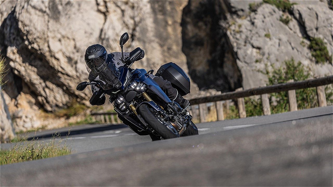 ヤマハ「トレーサー9GT＋ Y-AMT」（写真：ヤマハ発動機）