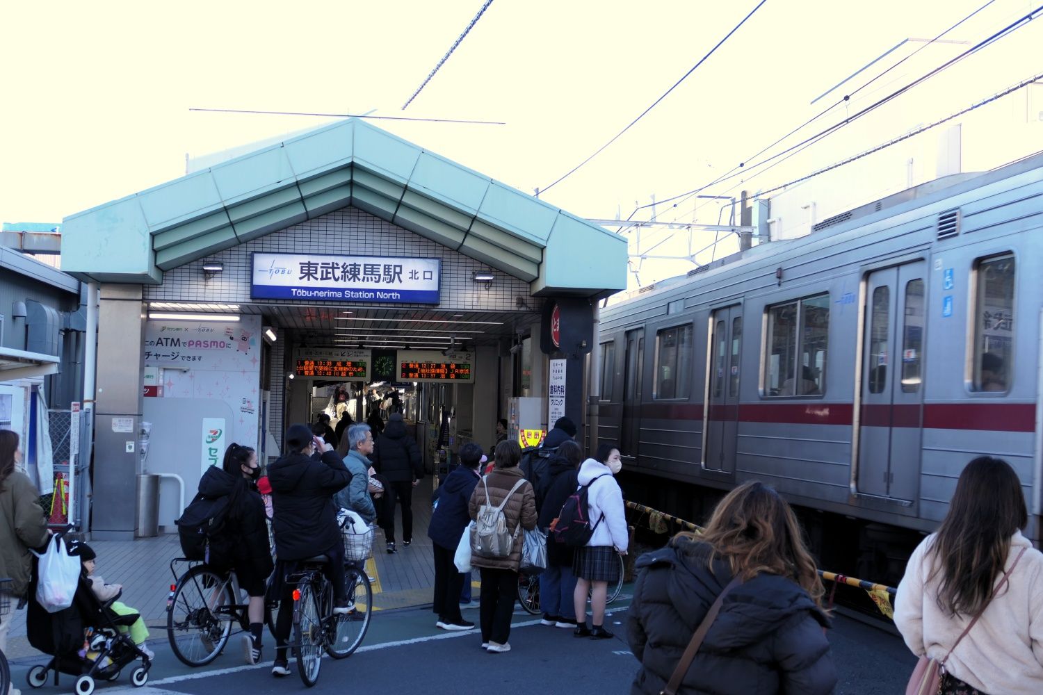 東武練馬駅の北口は以前と変わらない（記者撮影）