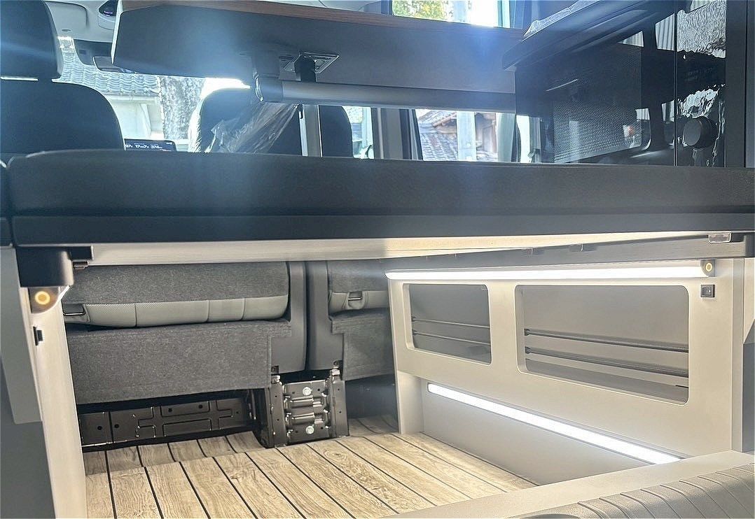 LACホールディングスのBEVキャンピングカー「LAC EVキャンパーP」（写真：LACホールディングス）