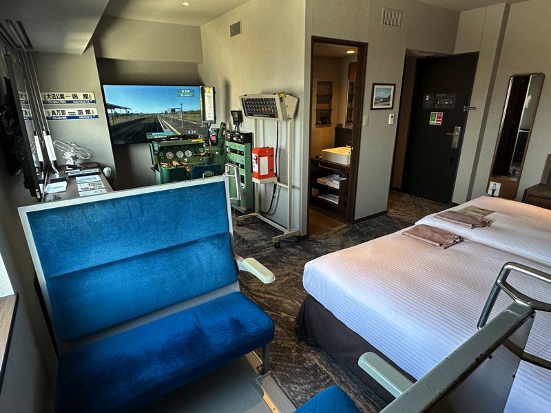 「キハ40トレインルーム」（筆者撮影）