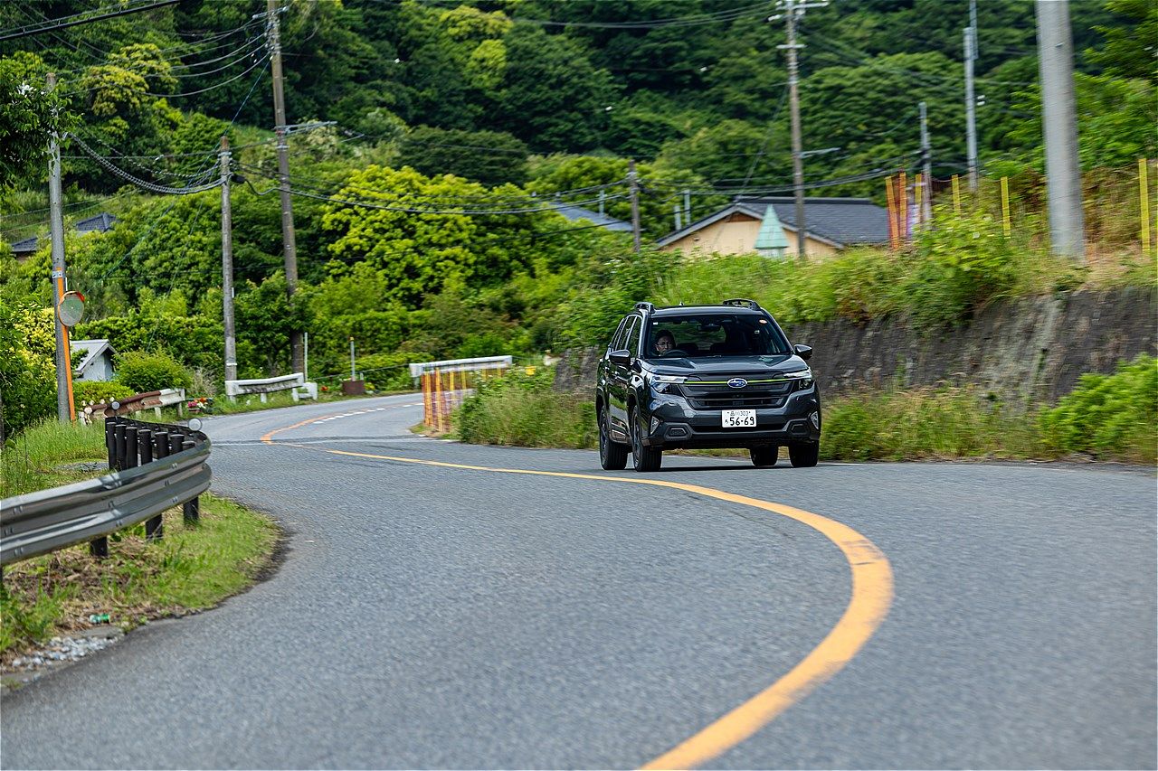 スバル新型「フォレスター」試乗会の様子（写真：三木 宏章）