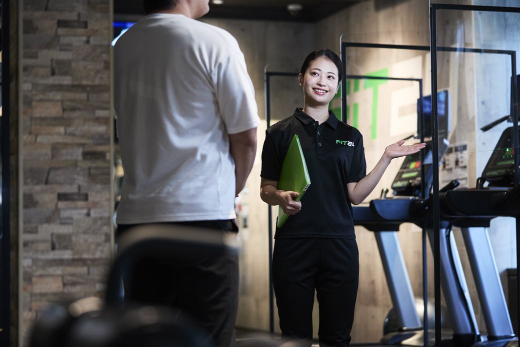 目下拡大中の「FiT24」。AOKIや快活CLUBでの知見が生かされている（写真：AOKI-HD）