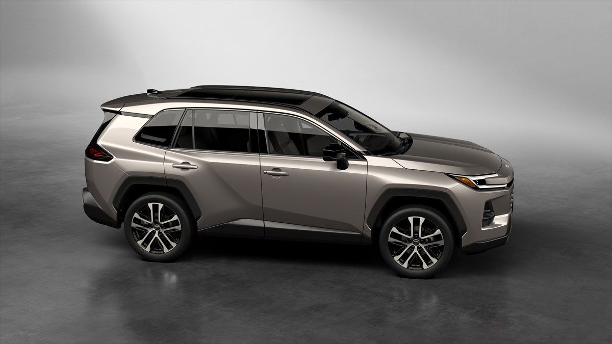 トヨタ RAV4（写真：トヨタ自動車）